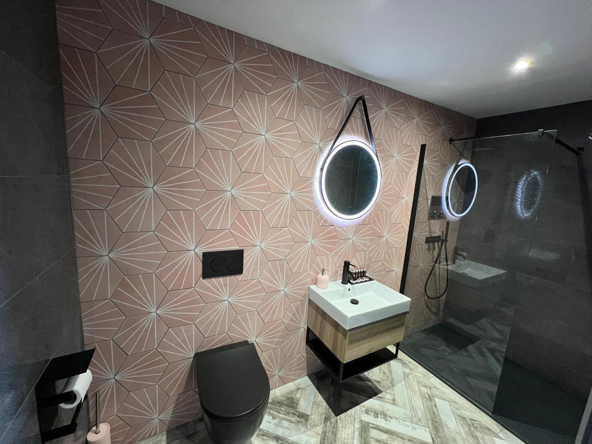 Luxury Hot Tub Jacuzzi & Sauna Apartment With Pool Table In Mid Ulster Coalisland Dış mekan fotoğraf