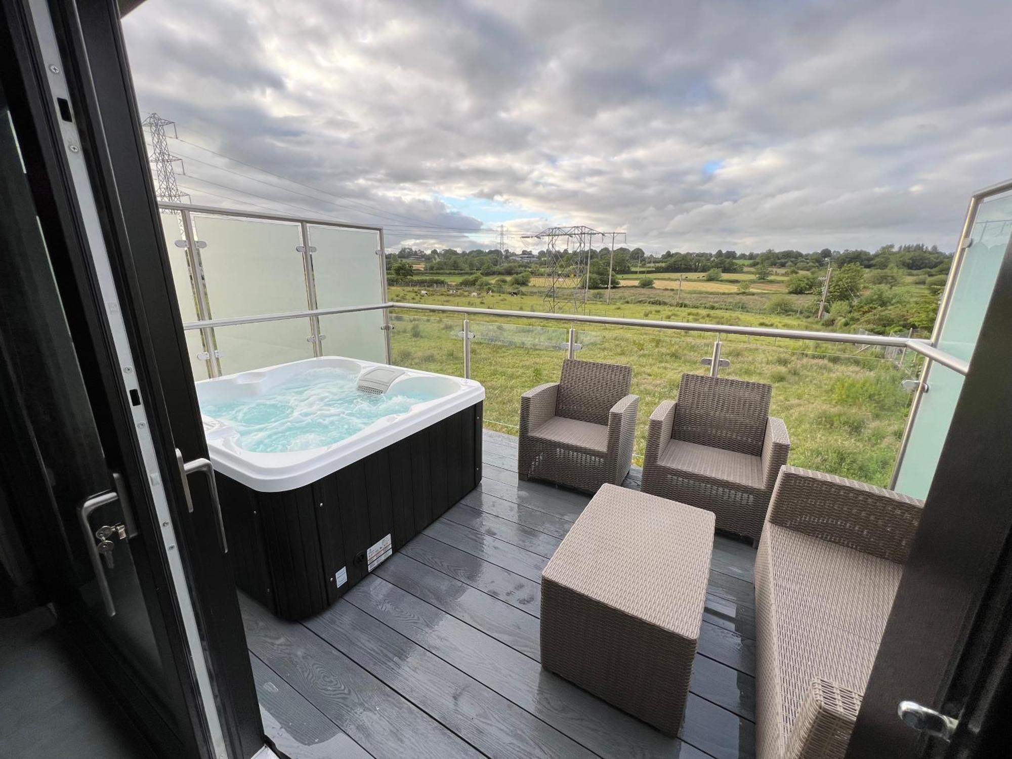 Luxury Hot Tub Jacuzzi & Sauna Apartment With Pool Table In Mid Ulster Coalisland Dış mekan fotoğraf